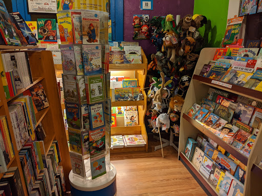 Book Store «Fairytales Bookstore», reviews and photos, 114 S 11th St, Nashville, TN 37206, USA