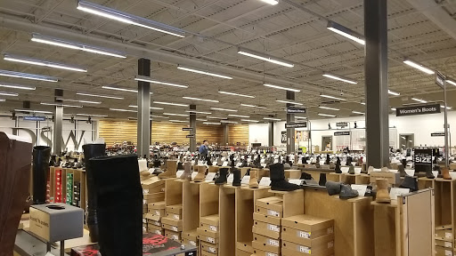 Shoe Store «DSW Designer Shoe Warehouse», reviews and photos, 2550 Solomons Island Rd, Annapolis, MD 21401, USA
