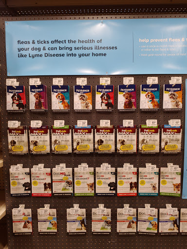 Pet Supply Store «PetSmart», reviews and photos, 5750 W 86th St, Indianapolis, IN 46278, USA