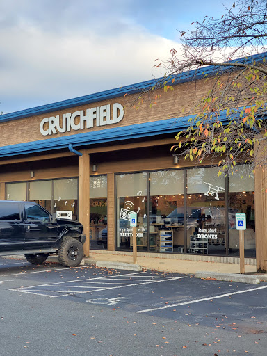 Electronics Store «Crutchfield Store», reviews and photos, 825 Gardens Blvd, Charlottesville, VA 22901, USA