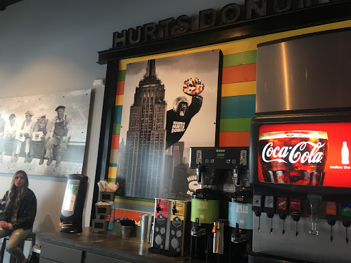 Hurts Donut, 5513 Mills Civic Pkwy #105, West Des Moines, IA 50266, USA, 