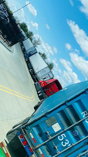 Farm Equipment Supplier «Tractor Supply Company Pendleton Distribution Center», reviews and photos, 320 Enterprise Dr, Pendleton, IN 46064, USA