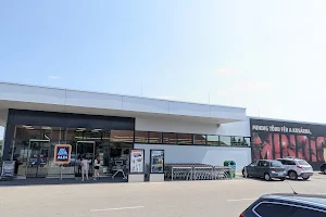 ALDI image