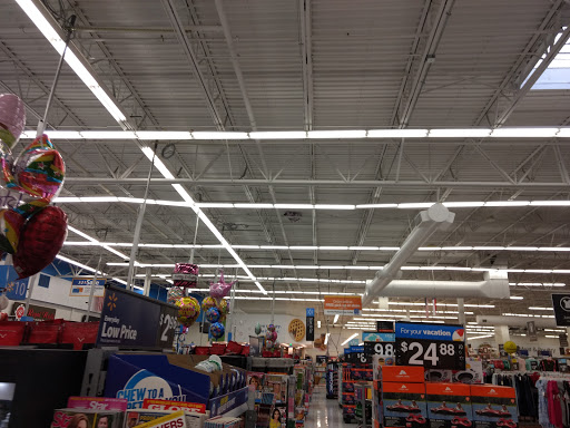 Department Store «Walmart Supercenter», reviews and photos, 1209 I-35, New Braunfels, TX 78130, USA