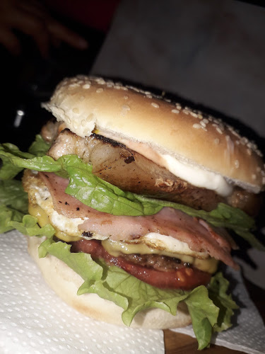 BOMBA'S BURGER