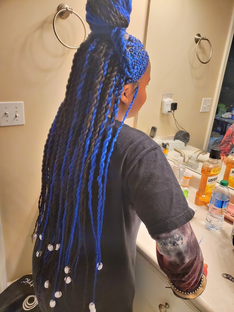 Fixherup Hair Studio/ Color Bar 36303