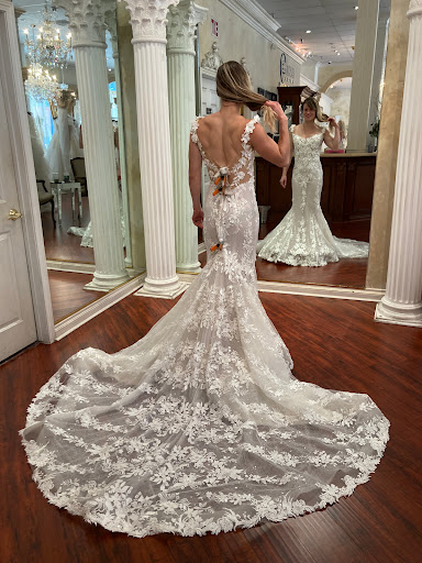 Bridal Shop «Panache Bridal Pasadena», reviews and photos, 78 S Fair Oaks Ave, Pasadena, CA 91105, USA