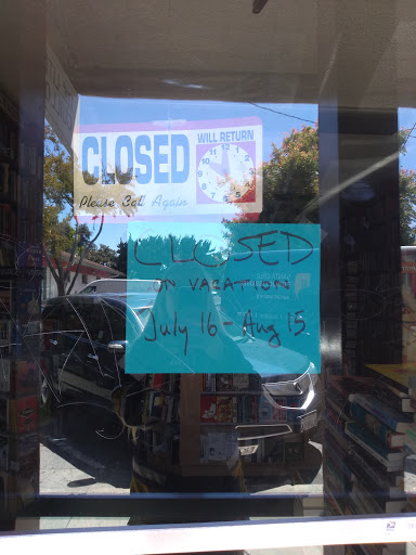 Used Book Store «Literary Guillotine», reviews and photos, 204 Locust St, Santa Cruz, CA 95060, USA