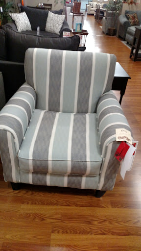 Furniture Store «Brown Squirrel Furniture», reviews and photos, 9901 Sherrill Blvd, Knoxville, TN 37932, USA