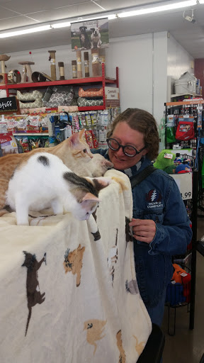 Pet Supply Store «Pet Food Express», reviews and photos, 3160 20th Ave, San Francisco, CA 94132, USA