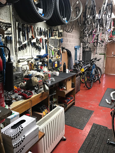 Cars 'n' Bikes - Bicycle store
