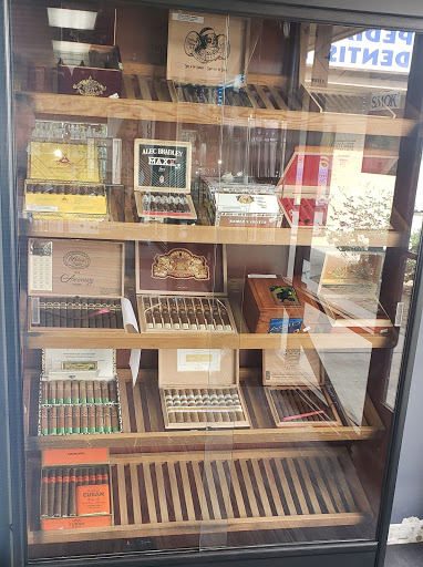 Tobacco Shop «烟店Og Smoke Shop», reviews and photos, 6266 Rosemead Blvd, San Gabriel, CA 91775, USA