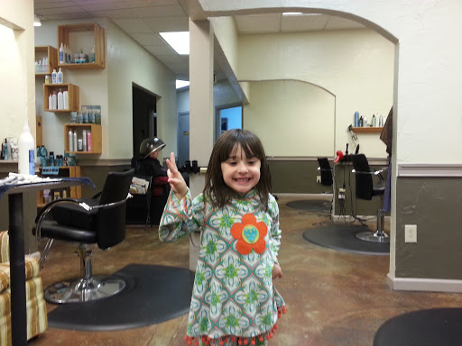 Hair Salon «Olivia A Salon», reviews and photos, 2101 Taylor Rd, Montgomery, AL 36117, USA