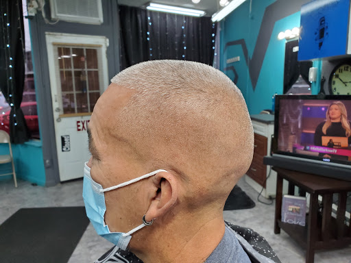 Barber Shop «Los Bambinos Barbershop», reviews and photos, 428 New Britain Ave, Hartford, CT 06106, USA