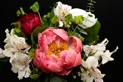 Florist «Woodland Warner Flowers», reviews and photos, 21212 Ventura Blvd, Woodland Hills, CA 91364, USA