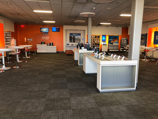 Cell Phone Store «AT&T», reviews and photos, 1451 US-77 #100, Waxahachie, TX 75165, USA