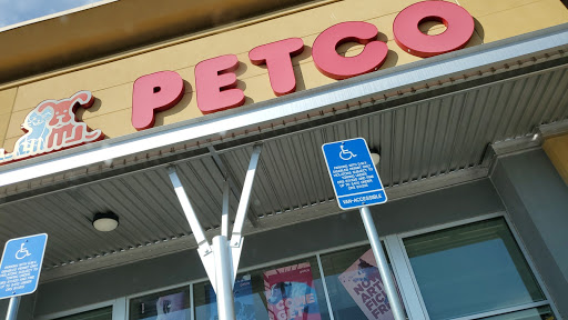 Pet Supply Store «Petco Animal Supplies», reviews and photos, 6425 Keizer Station Blvd, Keizer, OR 97303, USA