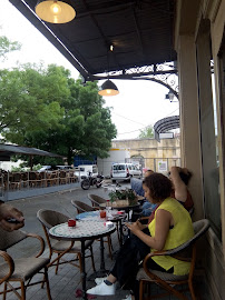 Atmosphère du Restaurant Bistrot de l'Industrie à L'Isle-sur-la-Sorgue - n°10