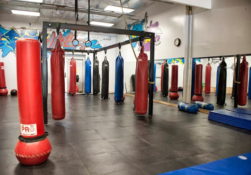 Gym «Fitness Unlimited», reviews and photos, 17048 Devonshire St, Northridge, CA 91325, USA