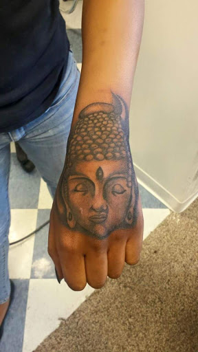 Tattoo Shop «Tattoo Addiction», reviews and photos, 2620 E Washington Ave, Madison, WI 53704, USA