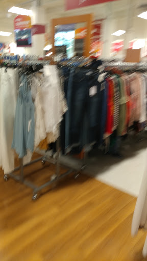 Department Store «T.J. Maxx», reviews and photos, 20 Chapel View Blvd, Cranston, RI 02920, USA