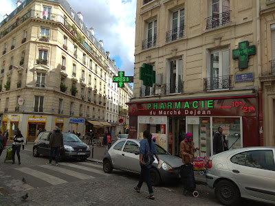 Akoui Tijani à Paris