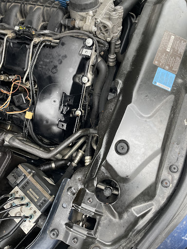 Subaru Dealer «Ganley Subaru East», reviews and photos, 28840 Euclid Ave, Wickliffe, OH 44092, USA