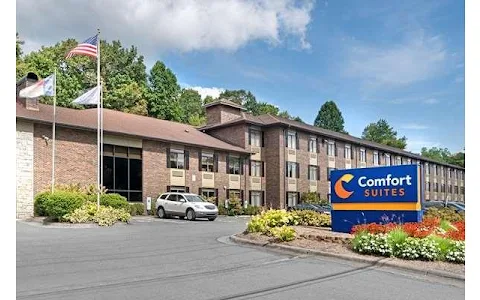 Comfort Suites Boone - University Area image