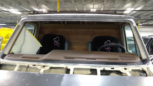 Auto Body Shop «Addison Auto Body and Glass, Inc.», reviews and photos, 21 Factory Rd, Addison, IL 60101, USA