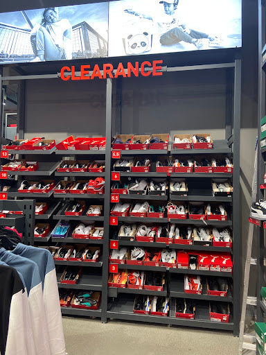 Shoe Store «PUMA», reviews and photos, 131-C Nut Tree Rd, Vacaville, CA 95687, USA