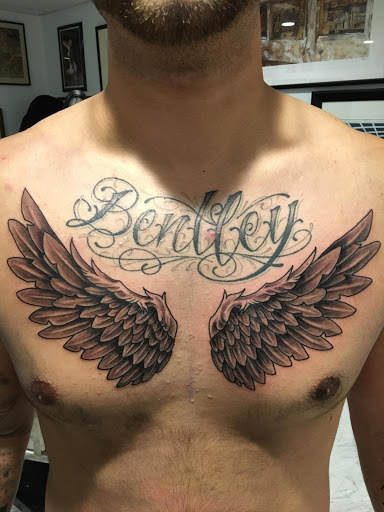 Tattoo Shop «Sinner & Saints Tattoo & Piercing», reviews and photos, 2 W Central Ave, Onset, MA 02558, USA