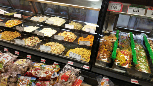 Grocery Store «Village Market Place», reviews and photos, 4034 Dempster St, Skokie, IL 60076, USA