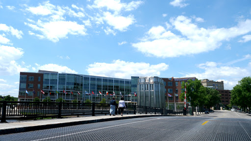 Corporate Office «ManpowerGroup World Headquarters», reviews and photos, 100 Manpower Pl, Milwaukee, WI 53212, USA