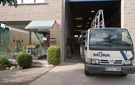 Vidres Mora S.L. – (Torelló)