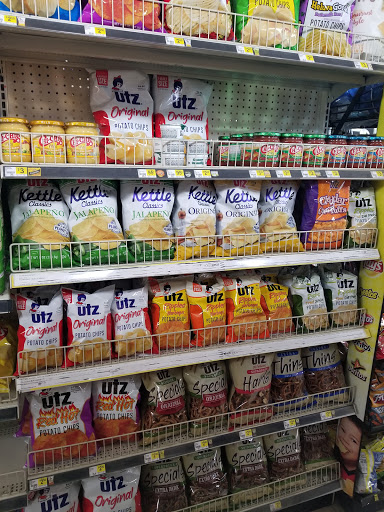 Discount Store «Dollar General», reviews and photos, 224 N Central Ave, Connersville, IN 47331, USA