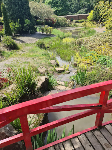 Reviews of Horsforth Japanese Gardens in Leeds - Parking garage