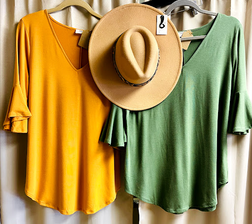 Beauty Salon «Strands Hair Spa and Boutique», reviews and photos, 2918 Nall St, Port Neches, TX 77651, USA