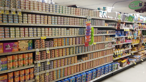 Grocery Store «Dutch-Way Farm Market - Schaefferstown», reviews and photos, 2495 Stiegel Pike, Schaefferstown, PA 17088, USA