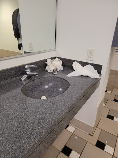 Gym «LA Fitness», reviews and photos, 2279 Pinehurst Rd, Snellville, GA 30078, USA