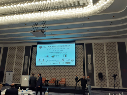 Movie Theater «AMC Mayfair Mall 18», reviews and photos, 2500 N Mayfair Rd M186, Wauwatosa, WI 53226, USA