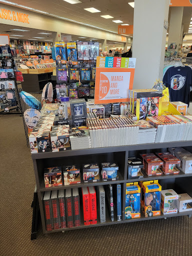 Used Book Store «2nd & Charles», reviews and photos, 3525 Ross Clark Cir #300, Dothan, AL 36303, USA