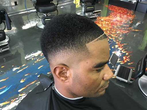 Barber Shop «Second 2 None Barbershop & Skate Supply», reviews and photos, 1705 James L Redman Pkwy, Plant City, FL 33563, USA