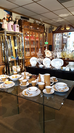 Thrift Store «New Age Thrift Store», reviews and photos, 1734 NE 163rd St, North Miami Beach, FL 33162, USA