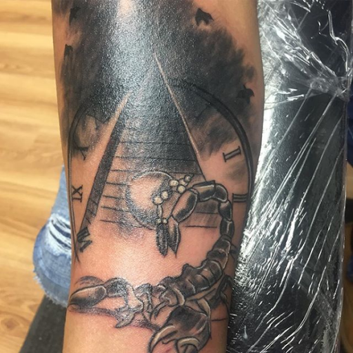 Explore sailor jerry tattoo ideas, creative tattoo ideas in Philadelphia, available at Daves Artistic Tattoo