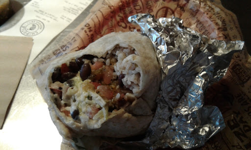 Mexican Restaurant «Chipotle Mexican Grill», reviews and photos, 11065 Pacific Ave NW B100, Silverdale, WA 98383, USA