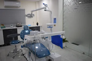 ONE DENTAL CARE AND IMPLANT CENTER image