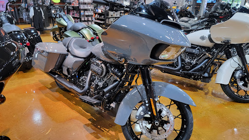 Harley-Davidson Dealer «Bergen County Harley-Davidson (Service Opens 9am)», reviews and photos, 124 Essex St, Rochelle Park, NJ 07662, USA