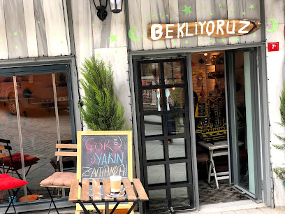 BEKLİYORUZ Cafe