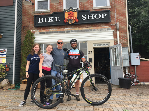 Bicycle Store «2 Bici Bicycle Shop», reviews and photos, 8695 Archer Ave, Willow Springs, IL 60480, USA