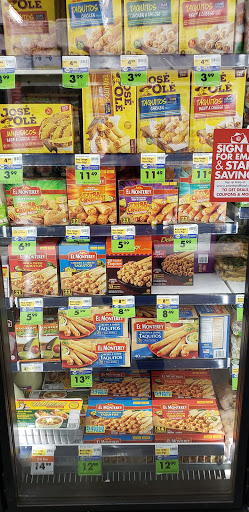 Grocery Store «Smart & Final Extra!», reviews and photos, 5775 Johnson Dr, Pleasanton, CA 94588, USA